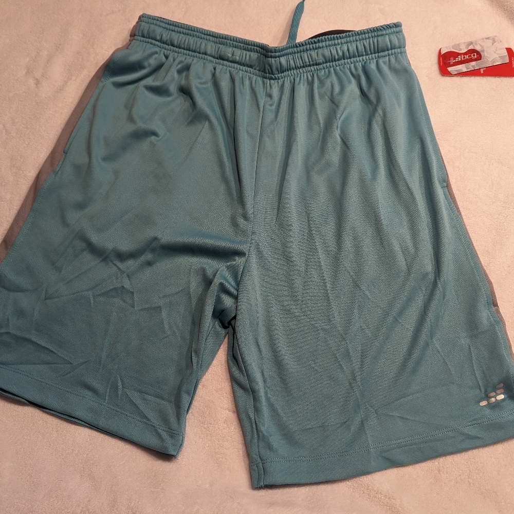 BCG Men's Shorts Size Large
